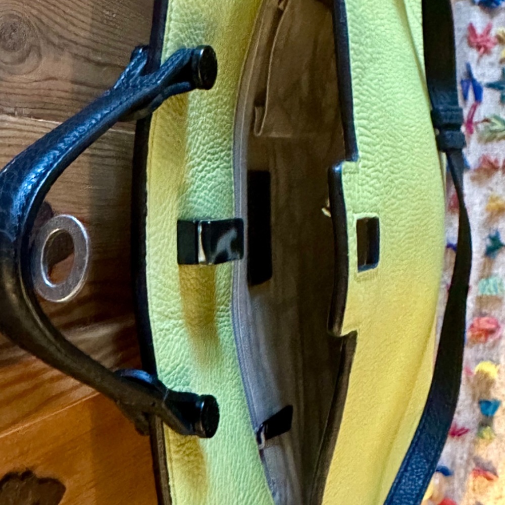 Furla tote bag genuine leather made in Italy. - Picture 3 of 11